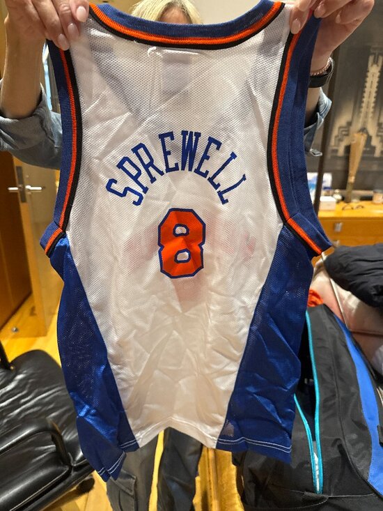 Champion Other - Vintage Champion Latrell Sprewell #8 NY Knicks Jersey Youth M 10-12